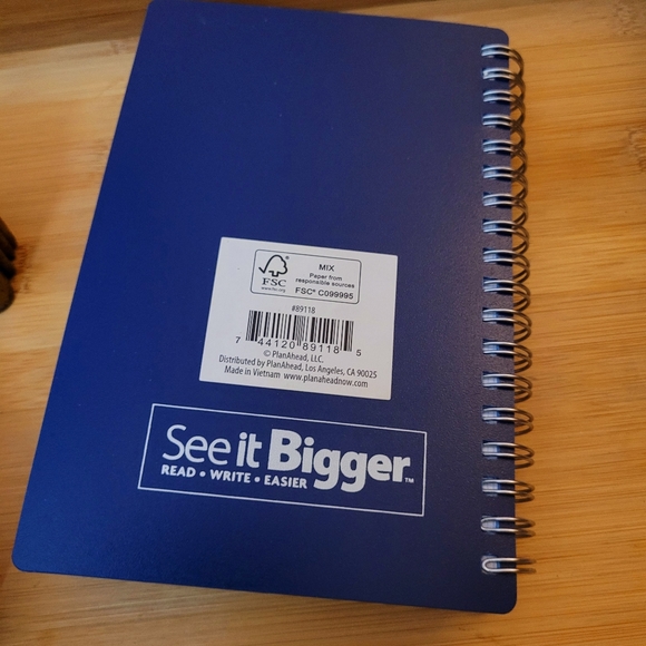 See It Bigger Monthly & Weekly Planner - Picture 12 of 13